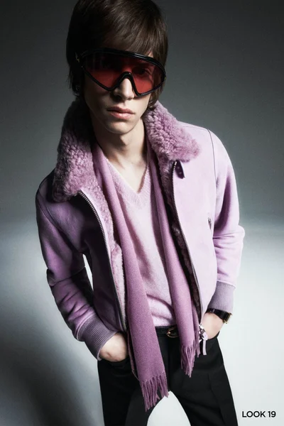 Look 19